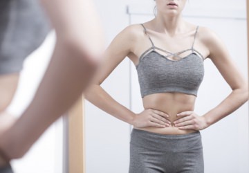 Γιατί οι διατροφικές διαταραχές «χτυπούν» περισσότερο τις γυναίκες;